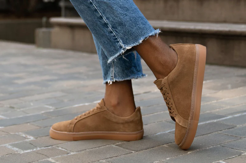 Premier Low Top