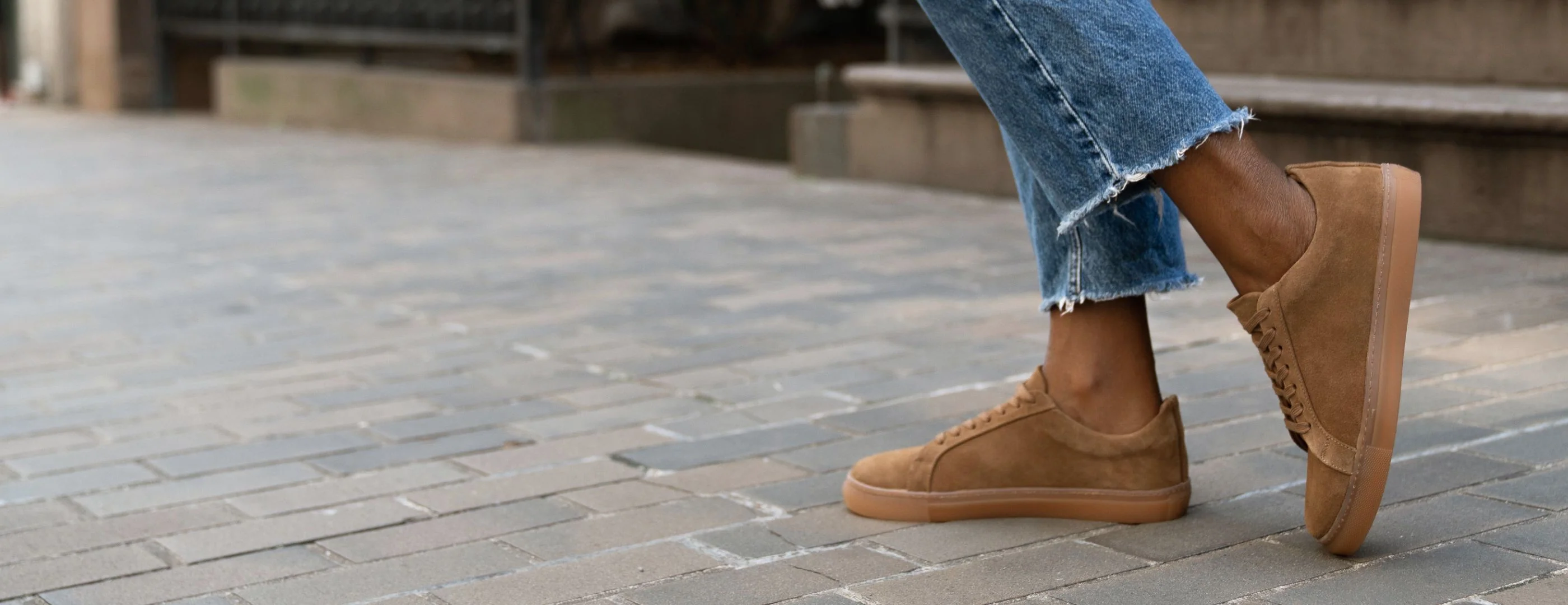 Premier Low Top
