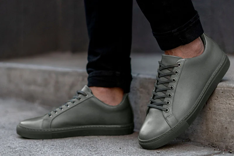 The Premier Low Top