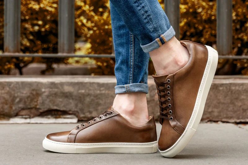 Premier Low Top